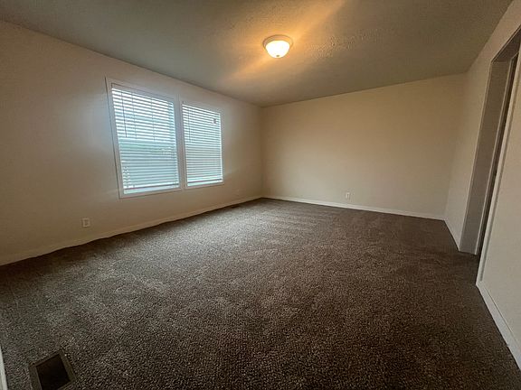 5th image of 1185 Kirkwell St #337