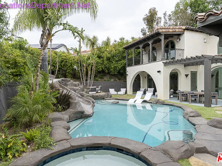5861 Ridgebrook Dr — Photo 34