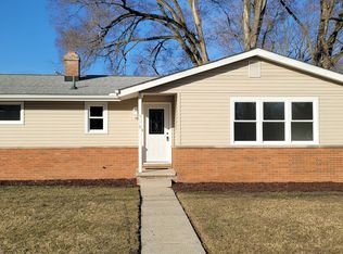 518 Michigan Ave, Marysville, MI
