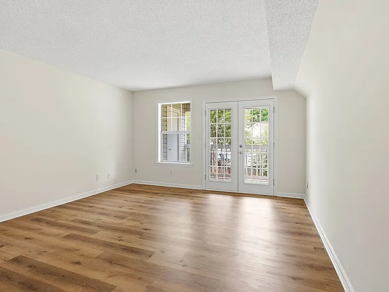 114 Kingsbury Dr #114 — Photo 15