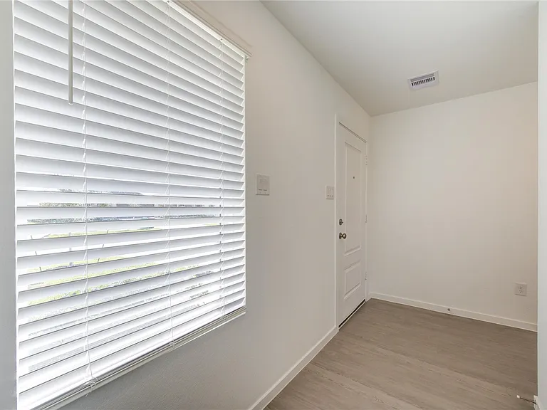 26618 Pampas Grass Ln — Photo 12