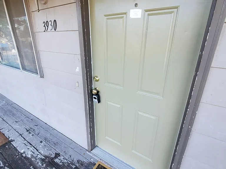 3930 Iberis St NE — Photo 2