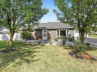 26W366 Saint Charles Rd, Carol Stream, IL 60188