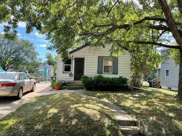 216 Polk St, Waterloo, IA 50703