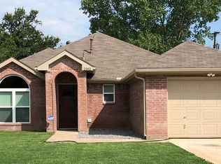 2143 Gilford St, Dallas, TX 75235