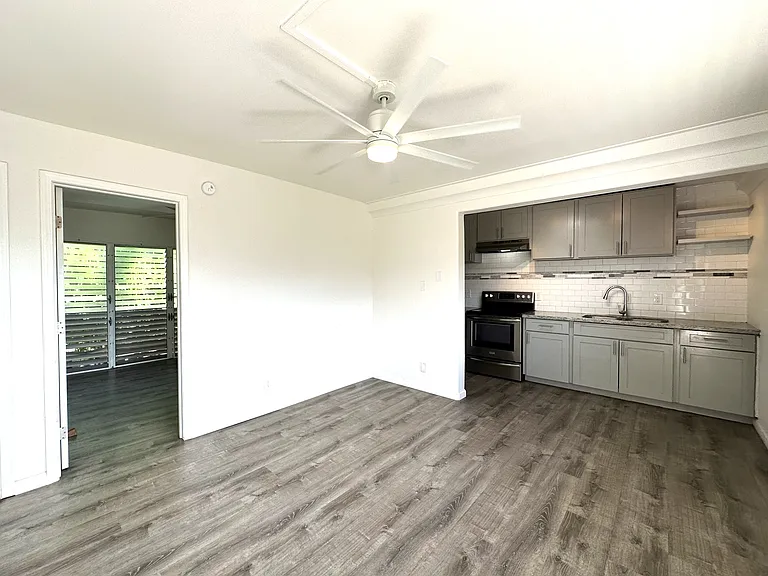 68-101 Waialua Beach Rd #302 — Photo 4