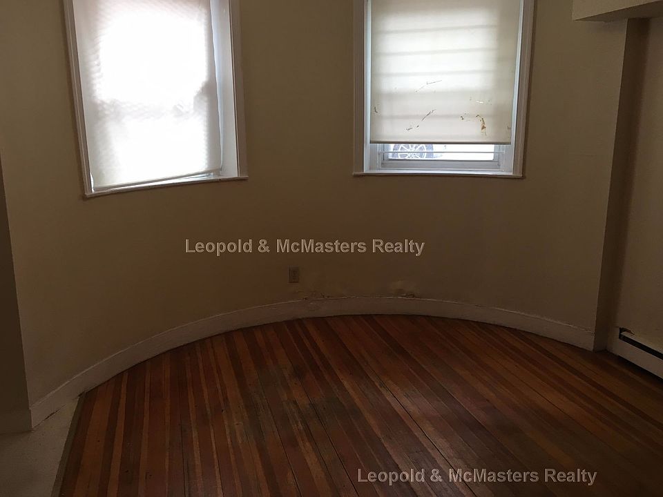 2nd image of 181 Thorndike St #3E