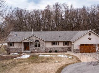 207 W Clark St, Weyauwega, WI 54983