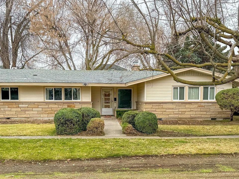 1st image of 1021 Prosser Ave