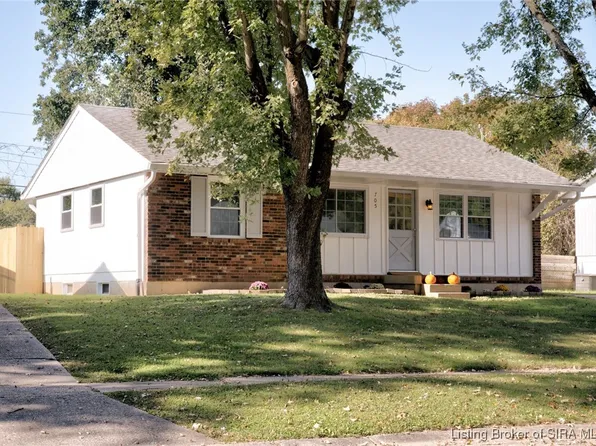 705 Webster Boulevard, Jeffersonville, IN 47130