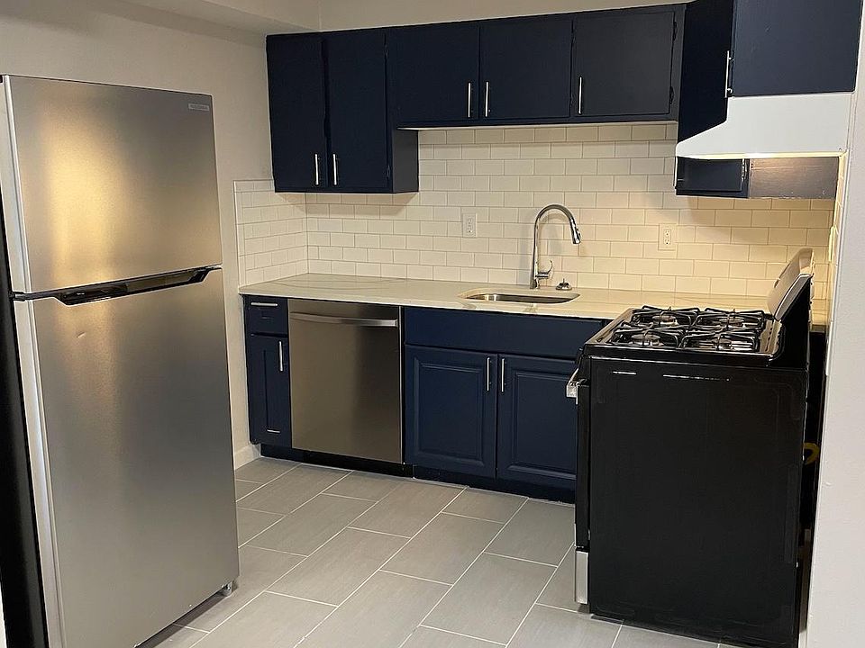 1st image of 5086-4C Waterman Ave