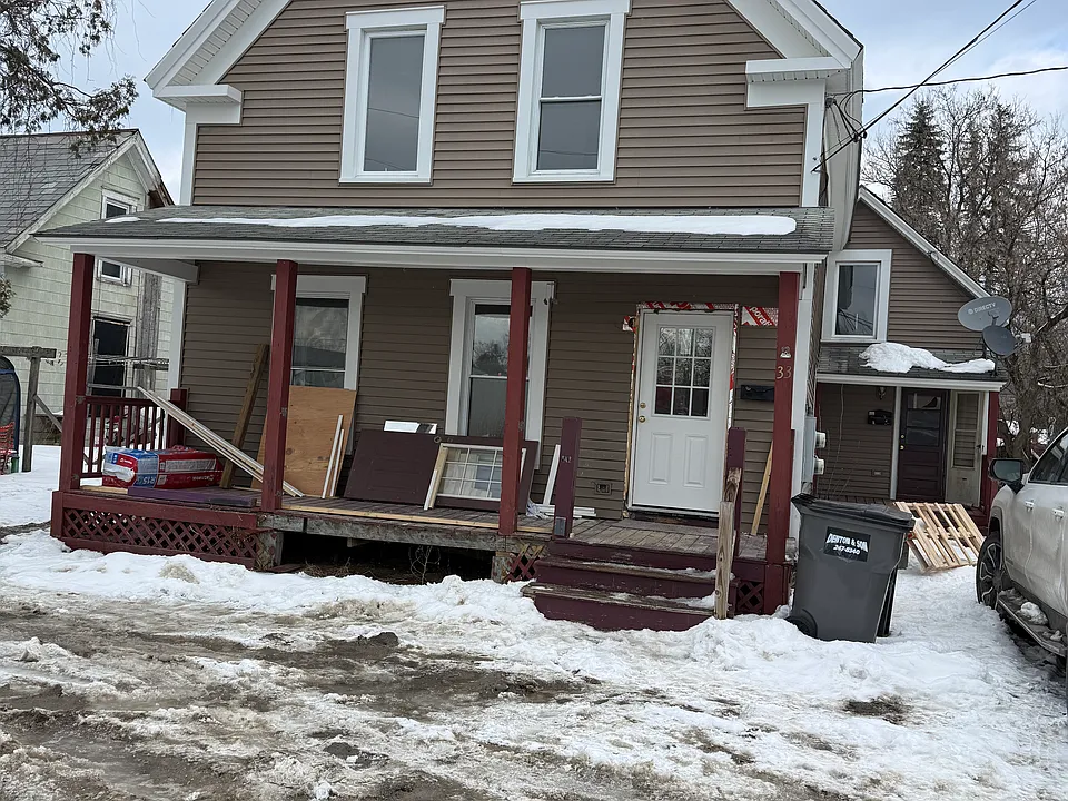 33 Church St #2