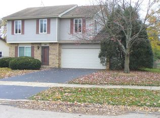 745 Hageman Pl, Naperville, IL 60563