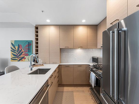 3rd image of 1191 Sunset Dr #2607