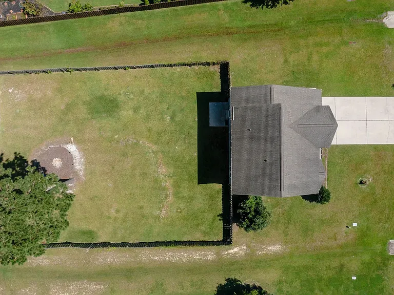 210 Wedgefield Cir — Photo 27