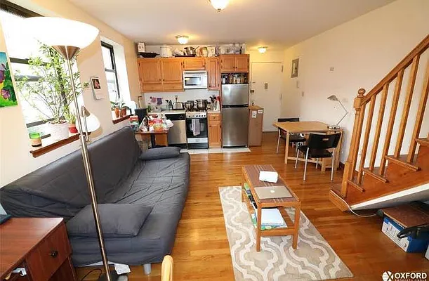 Rented by Oxford Property Group | media 10