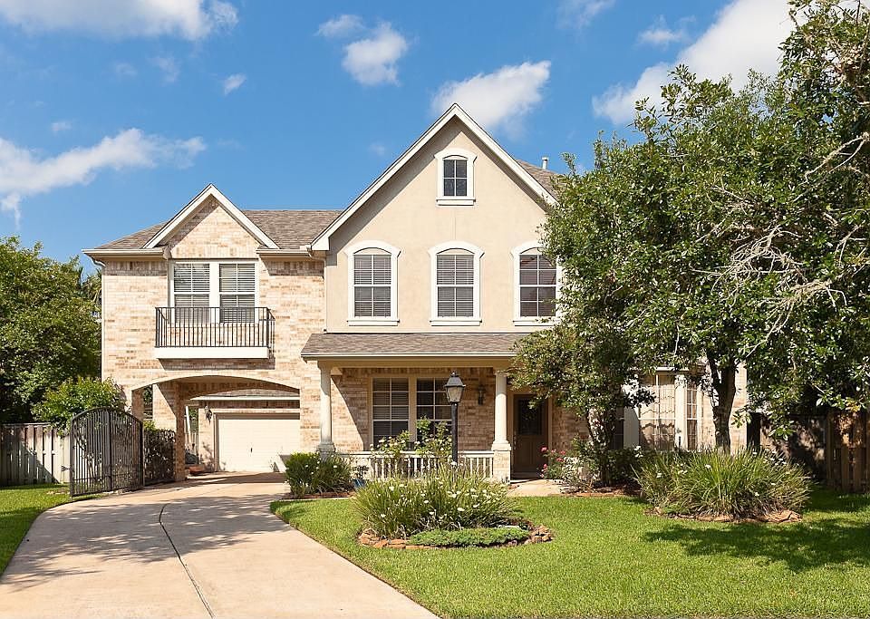 1st image of 3510 Bahia Ct