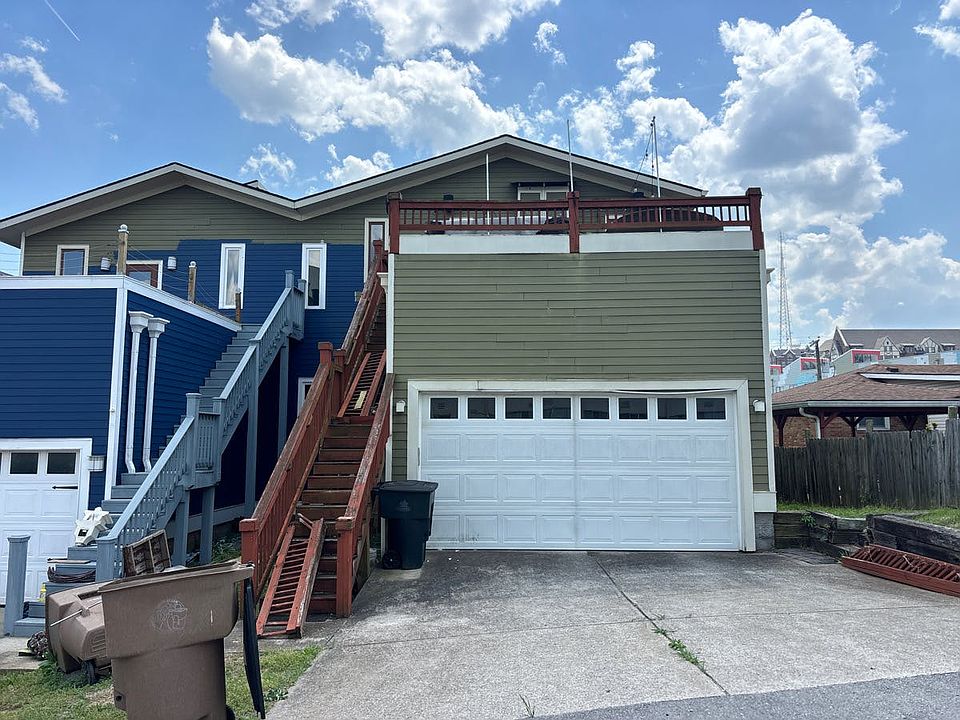 1st image of 1108 W Grove Ave #B