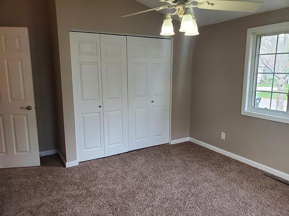2nd image of 303 Avenue