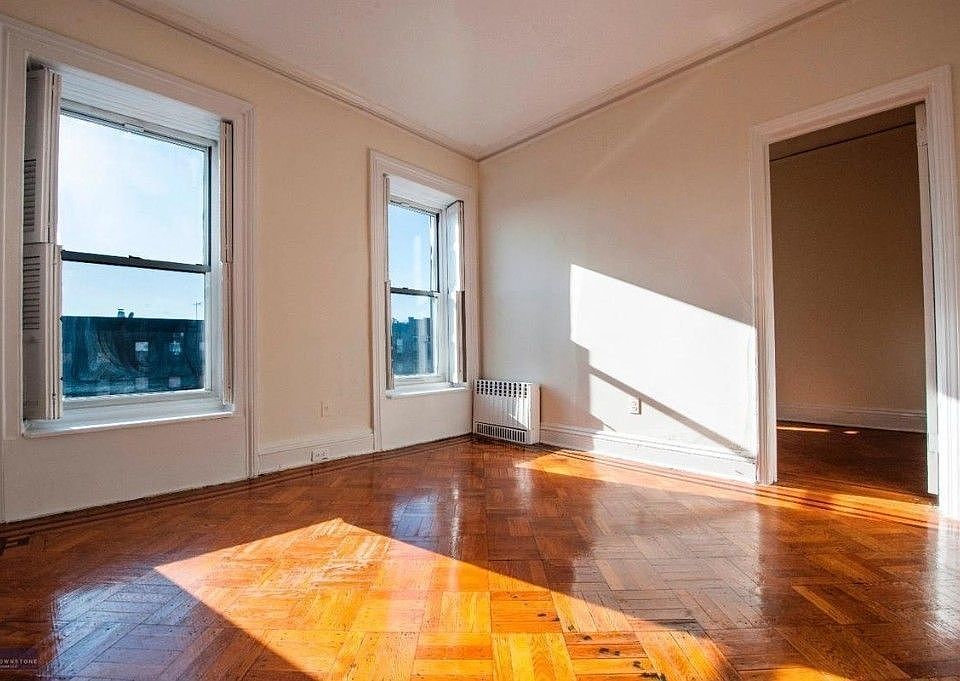 1st image of 281 Carroll St #3
