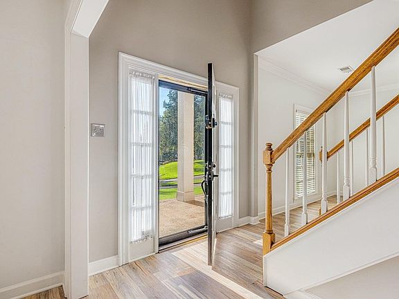 3rd image of 8859 Plantation Trail Cv