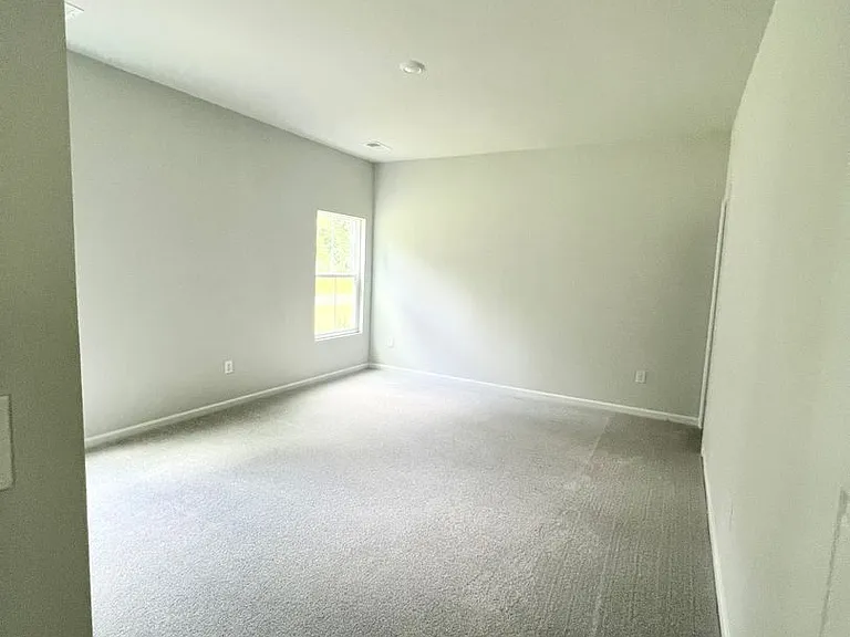 347 Fennec Loop — Photo 24