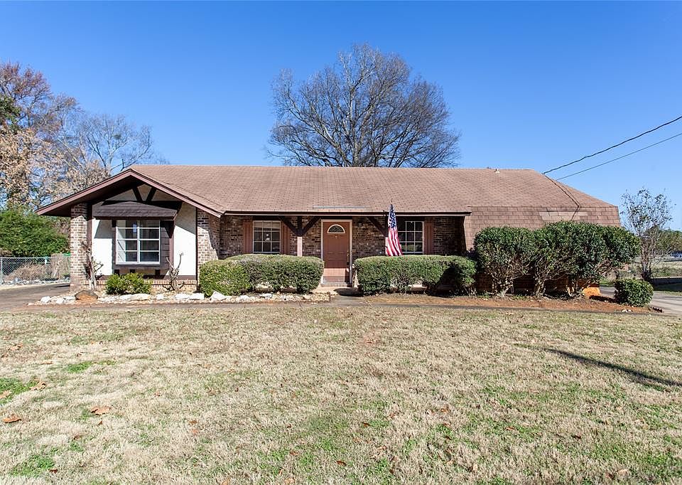 1st image of 644 Glade Park Dr