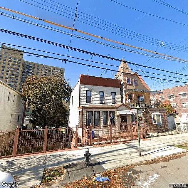 2nd image of 1497 Rosedale Ave