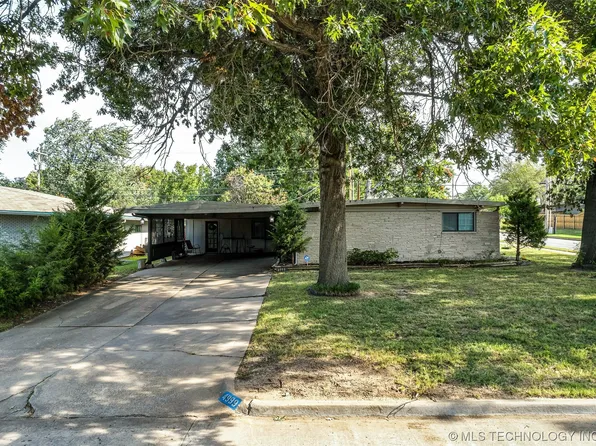 4999 E 26th Pl, Tulsa, OK 74114