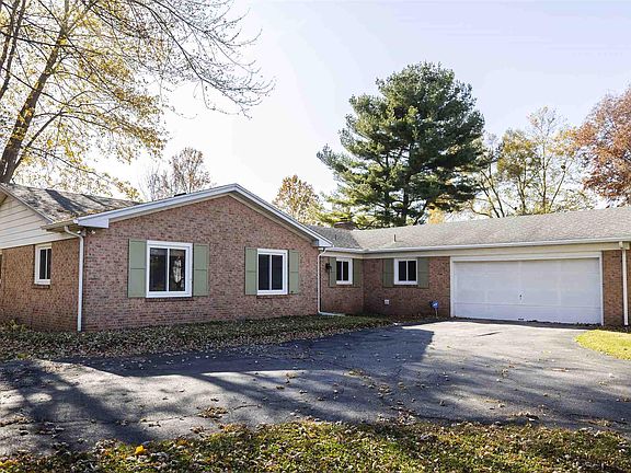 2nd image of 19370 Orchard Heights Dr