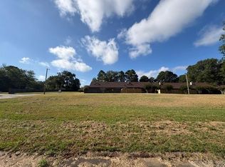 Georgetown Dr #15-4, Hope, AR 71801