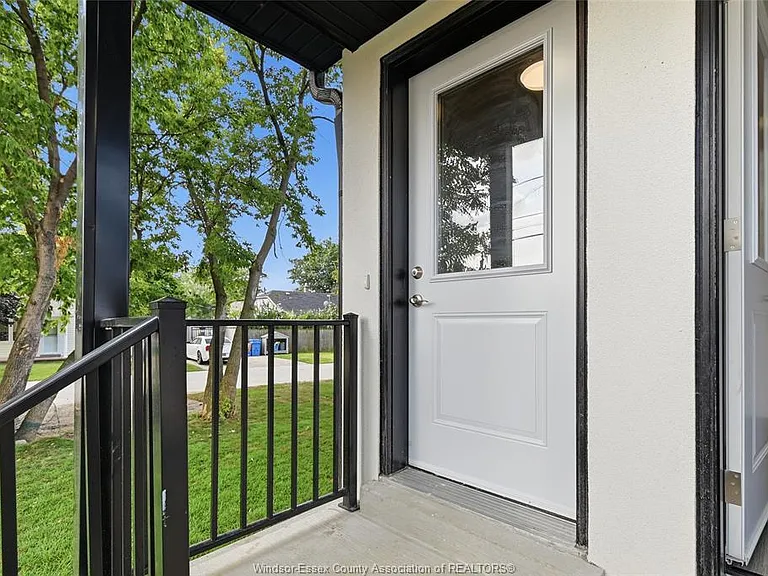 1746 Buckingham Dr #2 — Photo 6