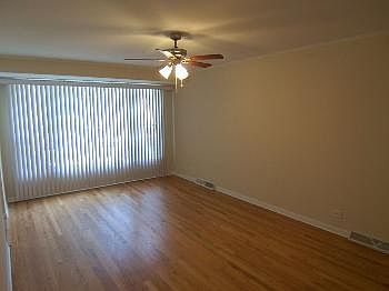 2nd image of 10724 S Kostner Ave