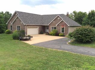 348 Shadowbrook Dr, Labadie, MO 63055