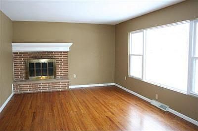 3rd image of 520 Washington Ave