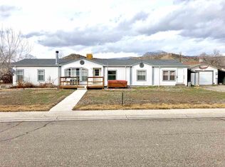 370 W 5th St, De Beque, CO 81630