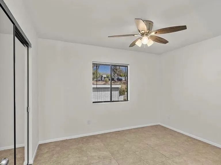 Fairway Circle Dr — Photo 1