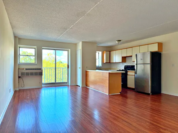 2955 Shell Road image 1 of 8