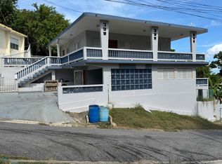 Calle Pineiro #38, Arecibo, PR 00612