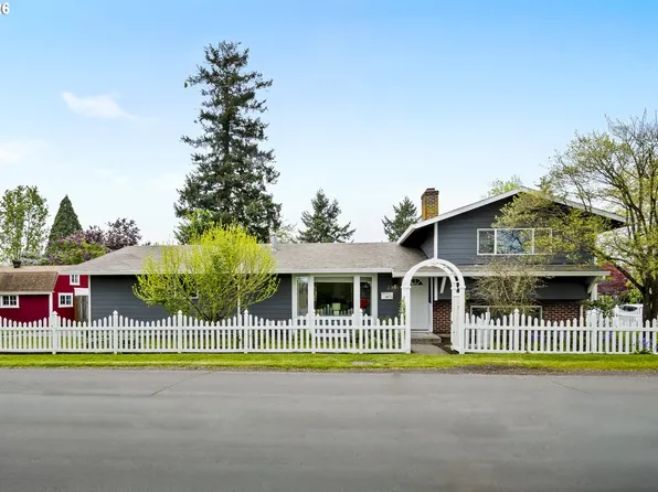 231 NE 90th Ave, Portland, OR 97220