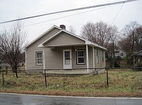 1st image of 622 Tillman St