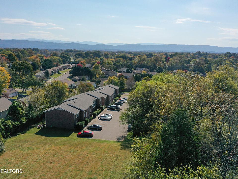 1st image of 102 Asbury Way