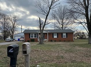 1119 Wren Rd, Bowling Green, KY 42101