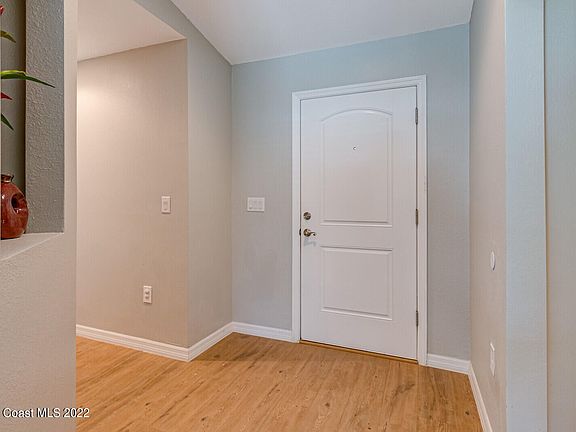 4th image of 1580 Seeley Cir NW