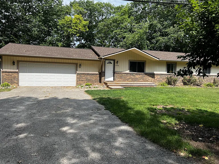 11816 Highridge Dr — Photo 40