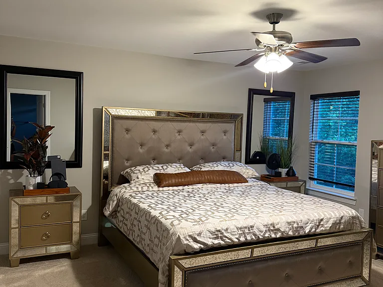 306 Clarendon Ct — Photo 30