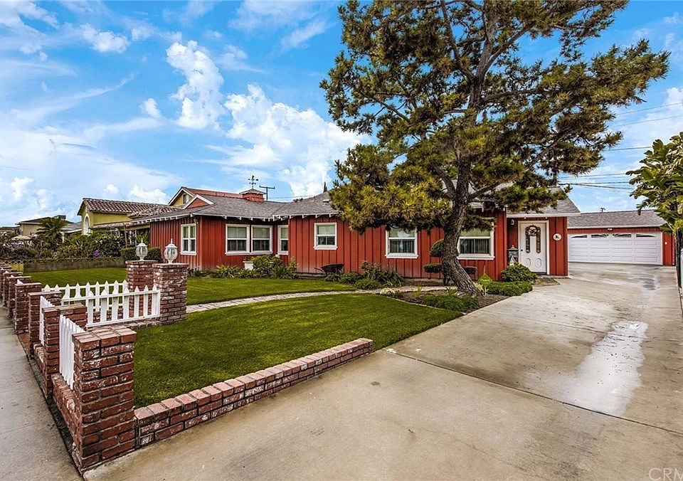 1st image of 17917 Elaine Ave