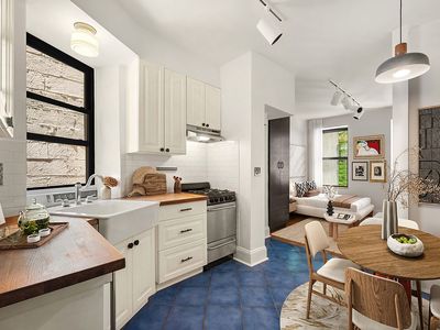 41 Perry St APT 2A, Manhattan, NY, 10014