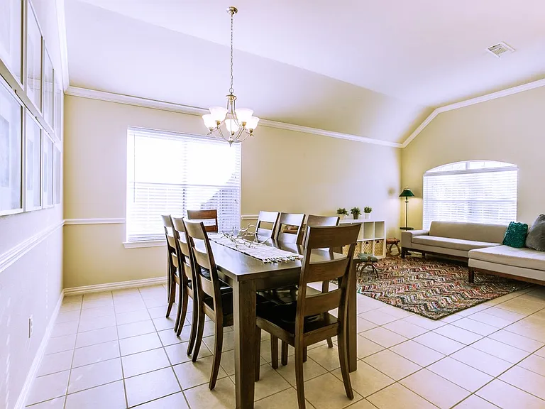 524 Breton Dr — Photo 9