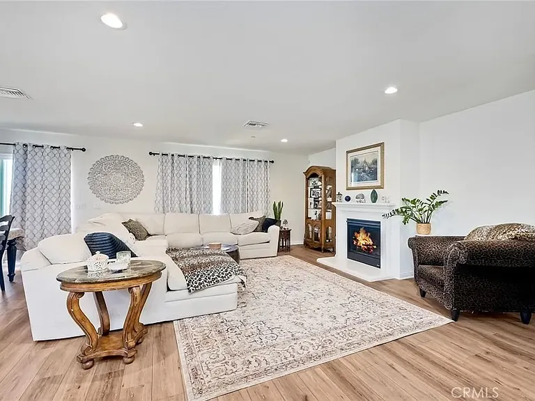 32296 Wild West Ct — Photo 16